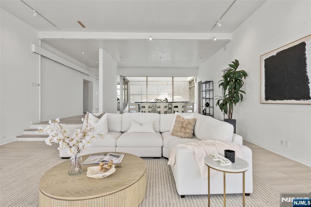 1 Horizon Road, Unit PH 1 Fort Lee, NJ 07024 - Photo 10 of 45