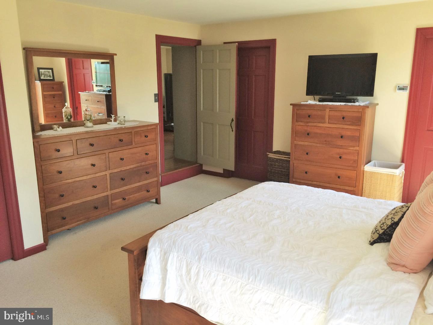 220 Benner Road Royersford, PA 19468 - Photo 8 of 23 Gallery Image 8
