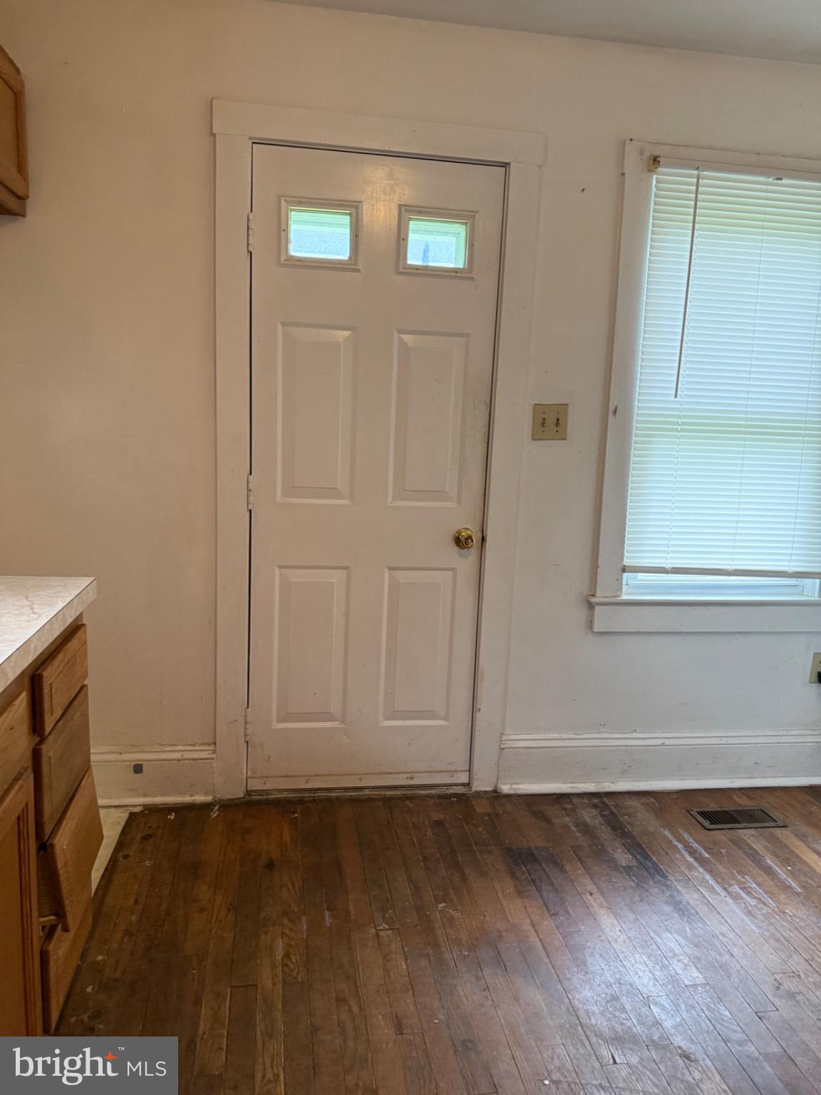 329 Spring Street Culpeper, VA 22701 - Photo 13 of 21 Rear door