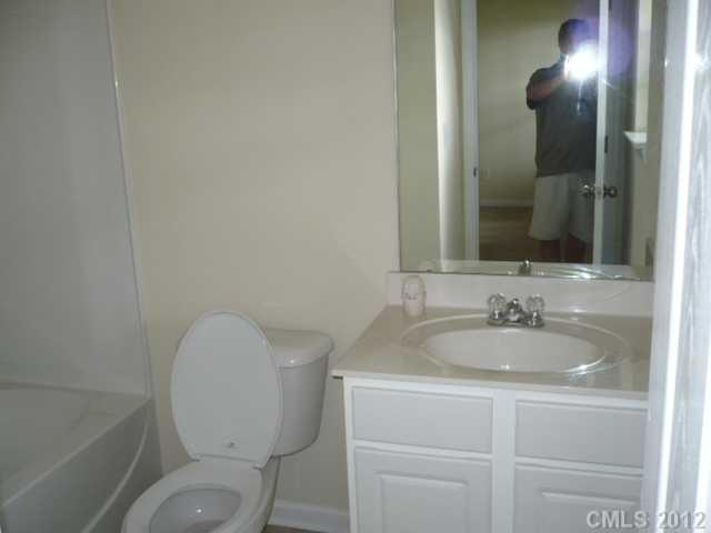 1302 Amber Ridge Road Northwest, Unit 111 Concord, NC 28027 - Photo 3 of 12 Gallery Image 3