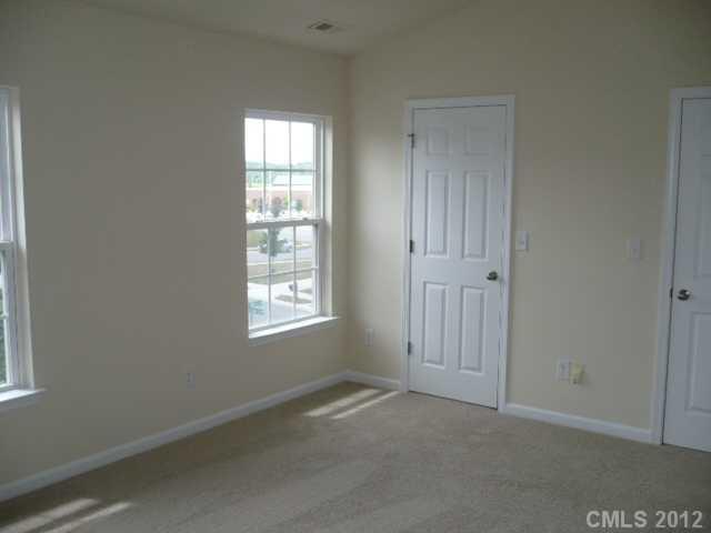 1302 Amber Ridge Road Northwest, Unit 111 Concord, NC 28027 - Photo 8 of 12 Gallery Image 8
