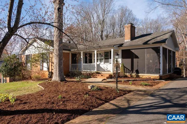 $600,000 | 409 Westmoreland Court, Charlottesville, VA 22901