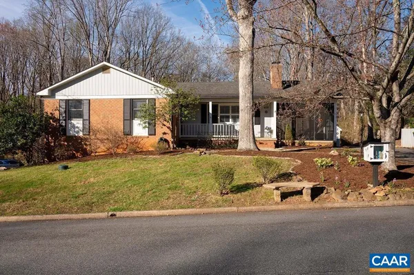 $600,000 | 409 Westmoreland Court, Charlottesville, VA 22901