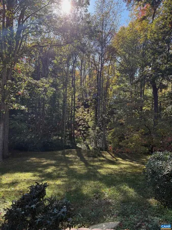 $600,000 | 409 Westmoreland Court, Charlottesville, VA 22901