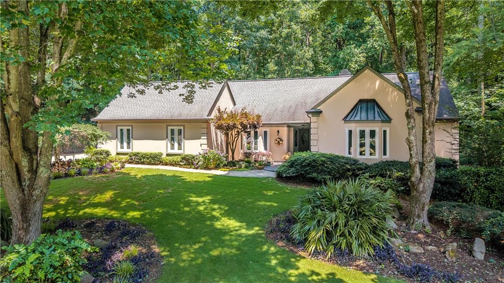 1565 Kings Crossing Stone Mountain, GA 30087 - Photo 1 of 1 Gallery Image 1