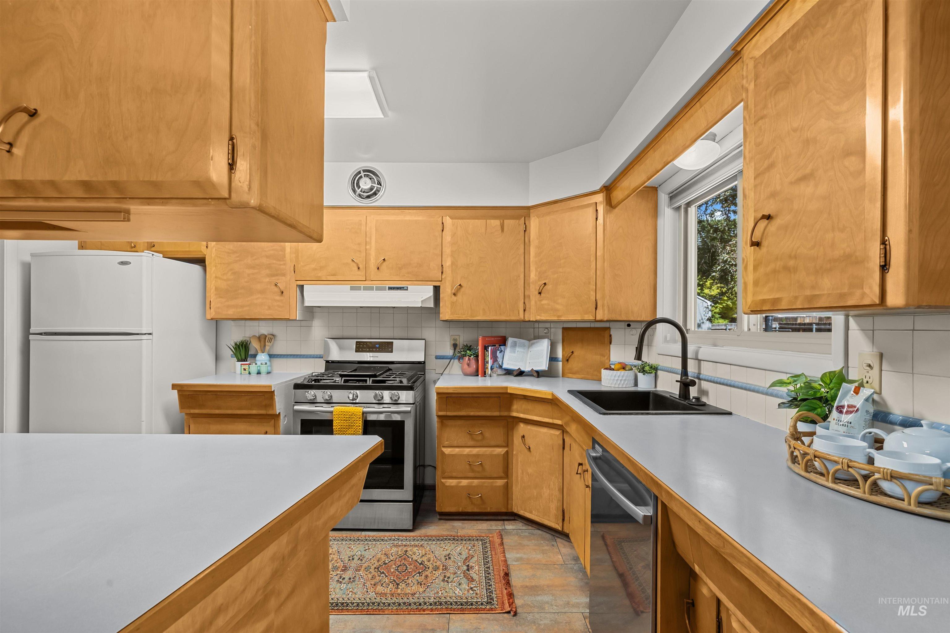 3626 East Clement Road Boise, ID 83704 - Photo 15 of 31 Gallery Image 15