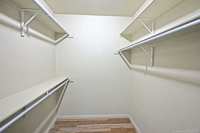 a view of walk in closet