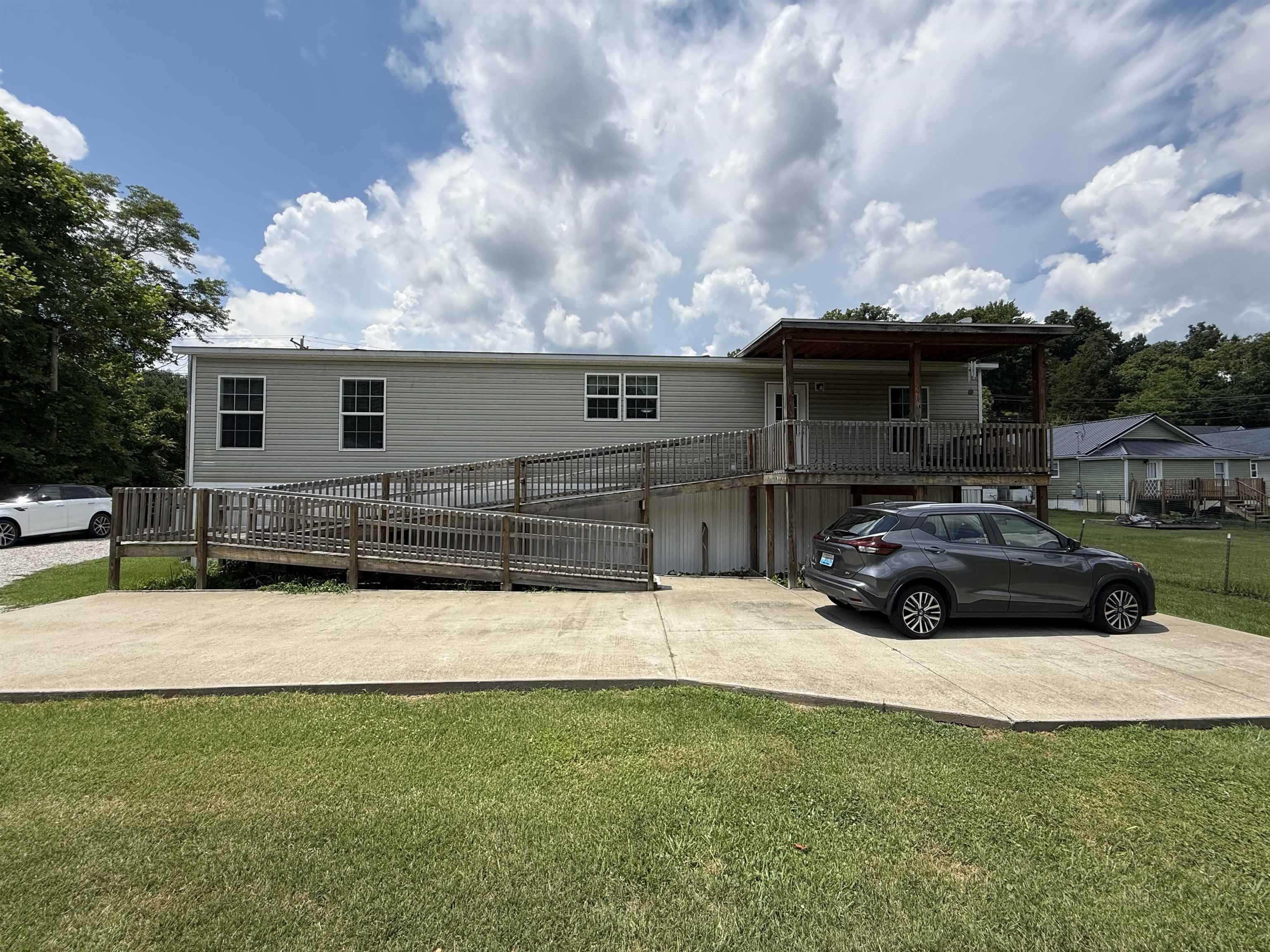 3140 Highway 5 Ashland, KY 41102 - Photo 29 of 32