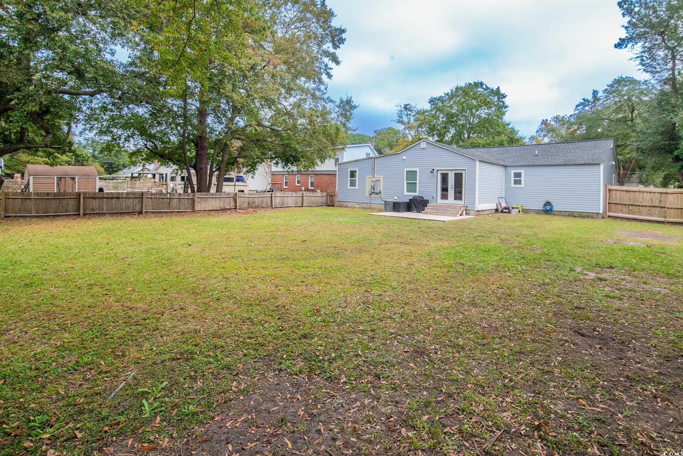 1714 Oak Street Georgetown, SC 29440 - Photo 30 of 40 View of yard with a patio