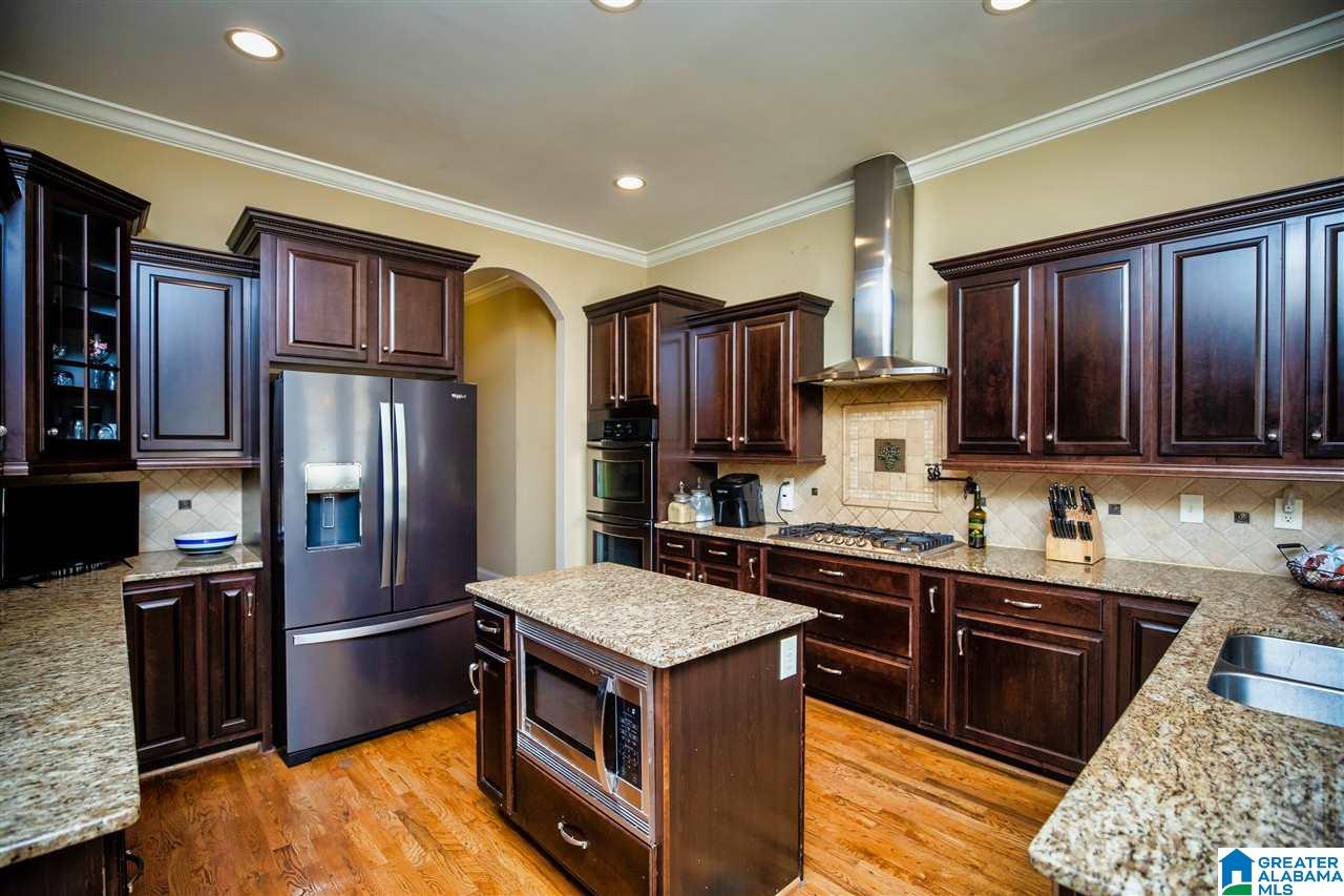 101 Hampton Cove Pelham, AL 35124 - Photo 8 of 49