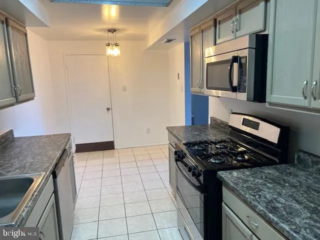 $2,395 | 10216 Prince Place, Unit 9202, Upper Marlboro, MD 20774