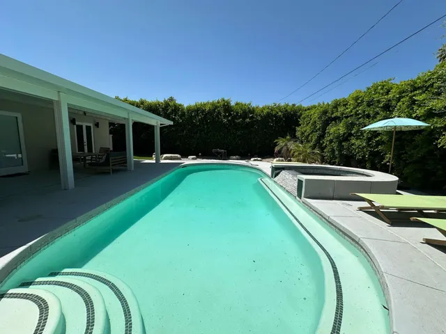 $4,500 | 725 South Mountain View Drive, Palm Springs, CA 92264