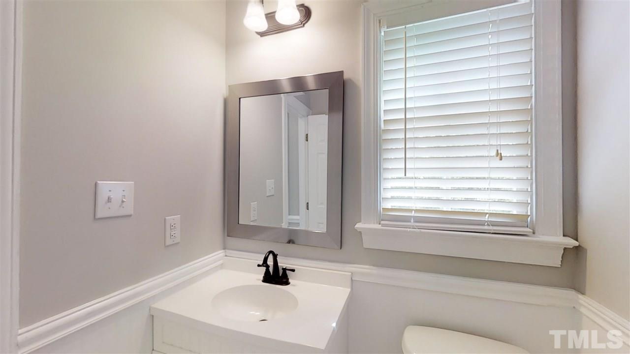 8800 Cottingham Way Raleigh, NC 27615 - Photo 8 of 27