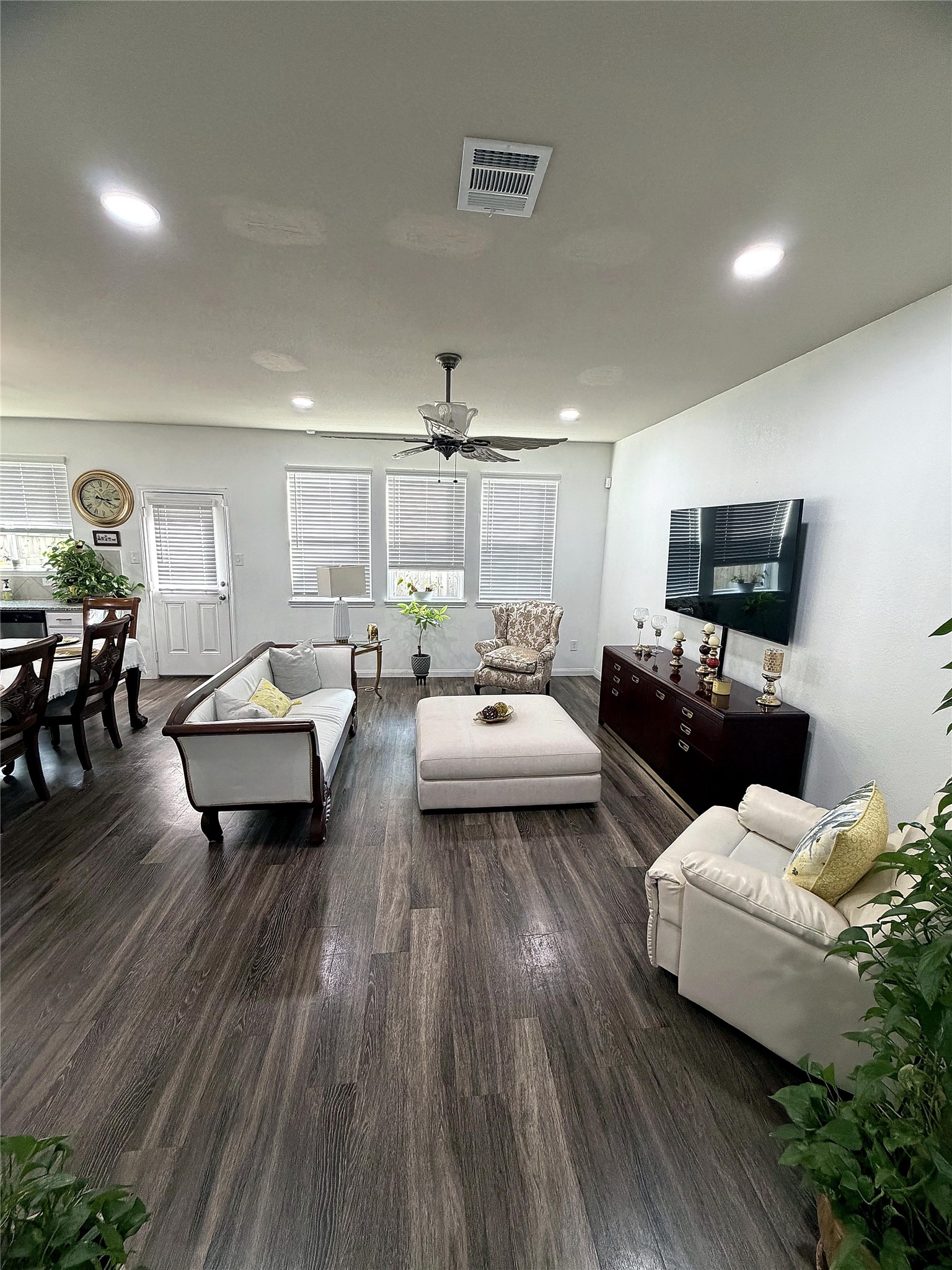 18623 Dingo Stream Lane Katy, TX 77449 - Photo 5 of 29 a living room with furniture and wooden floor