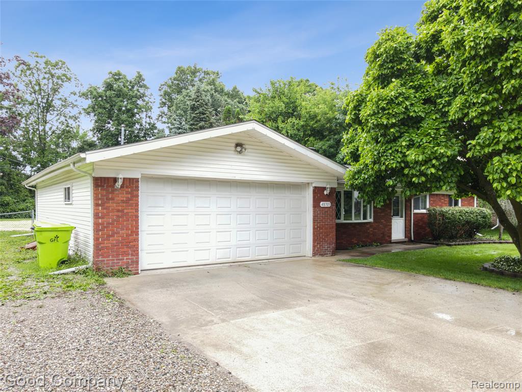 48703 West Ranch Drive Chesterfield, MI 48051 - Photo 30 of 43