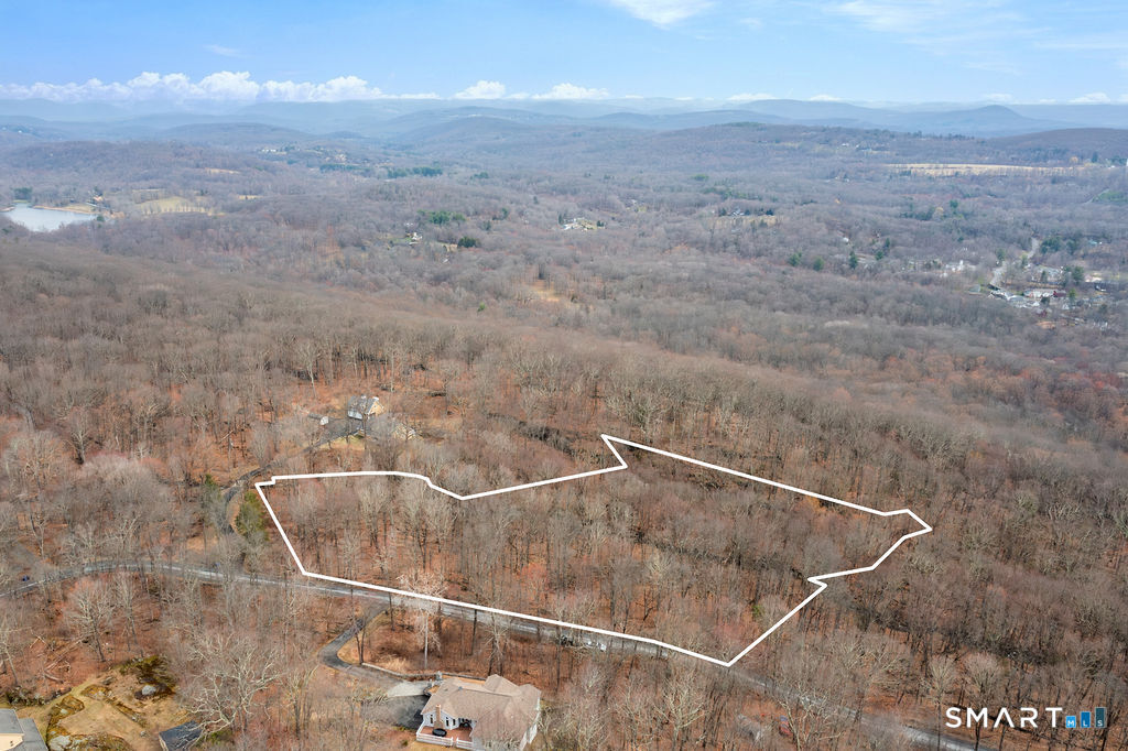 10 Chimney Hill Road Sherman, CT 06784 - Photo 4 of 13