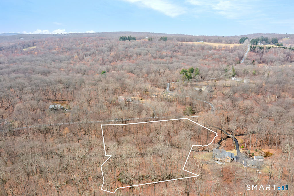 10 Chimney Hill Road Sherman, CT 06784 - Photo 8 of 13