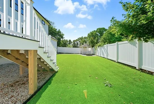 $969,000 | 15 Lakeside Drive, Shrewsbury, MA 01545