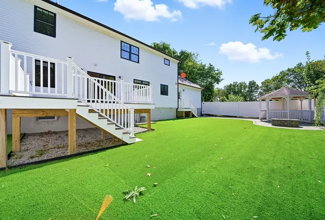 $969,000 | 15 Lakeside Drive, Shrewsbury, MA 01545