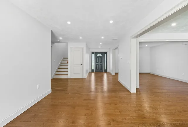 $969,000 | 15 Lakeside Drive, Shrewsbury, MA 01545