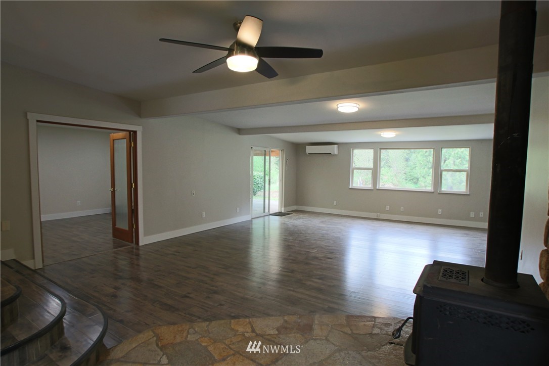 10415 Littlerock Road Southwest Olympia, WA 98512 - Photo 12 of 25 Gallery Image 12