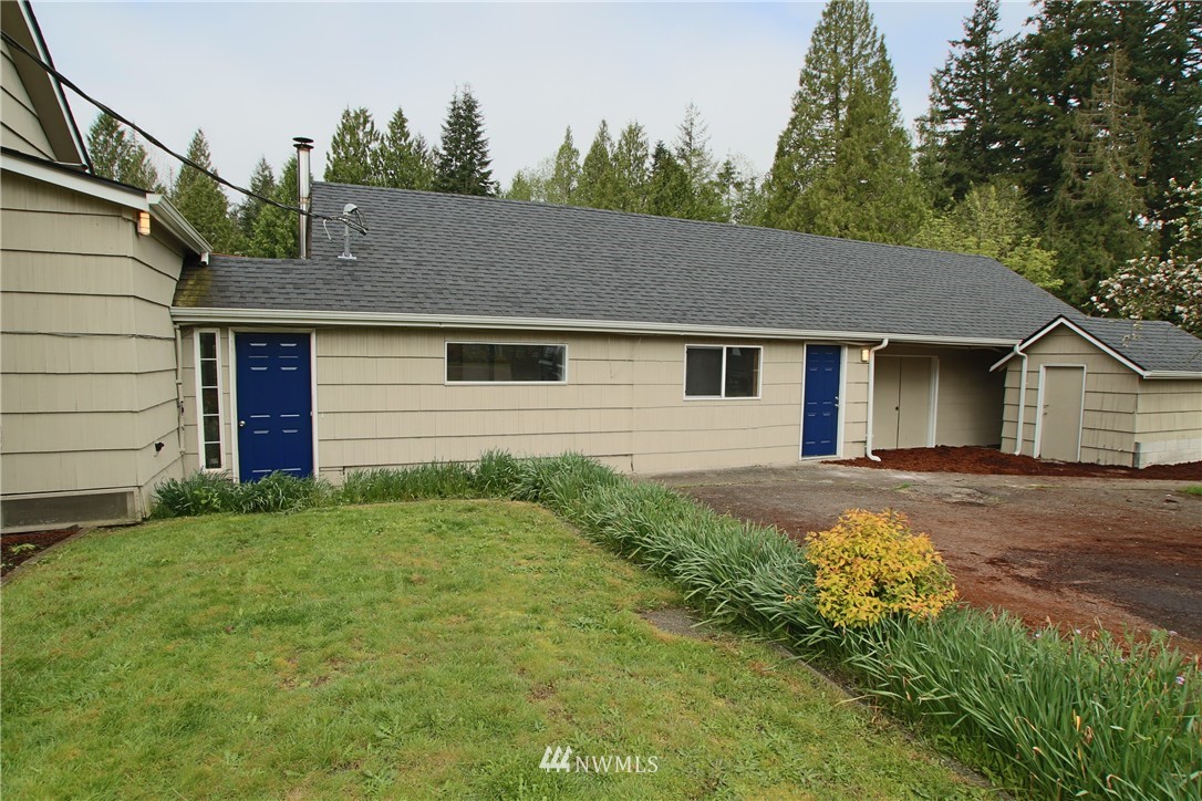 10415 Littlerock Road Southwest Olympia, WA 98512 - Photo 3 of 25 Gallery Image 3