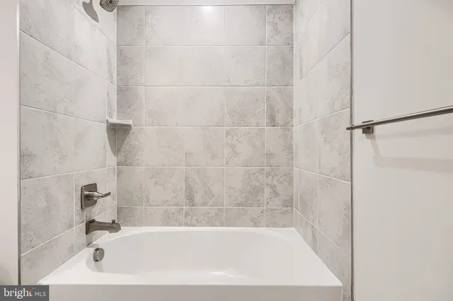 $1,099,000 | 13605 Otono Drive, Mount Airy, MD 21771