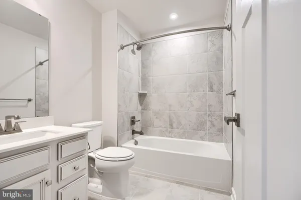 $1,099,000 | 13605 Otono Drive, Mount Airy, MD 21771