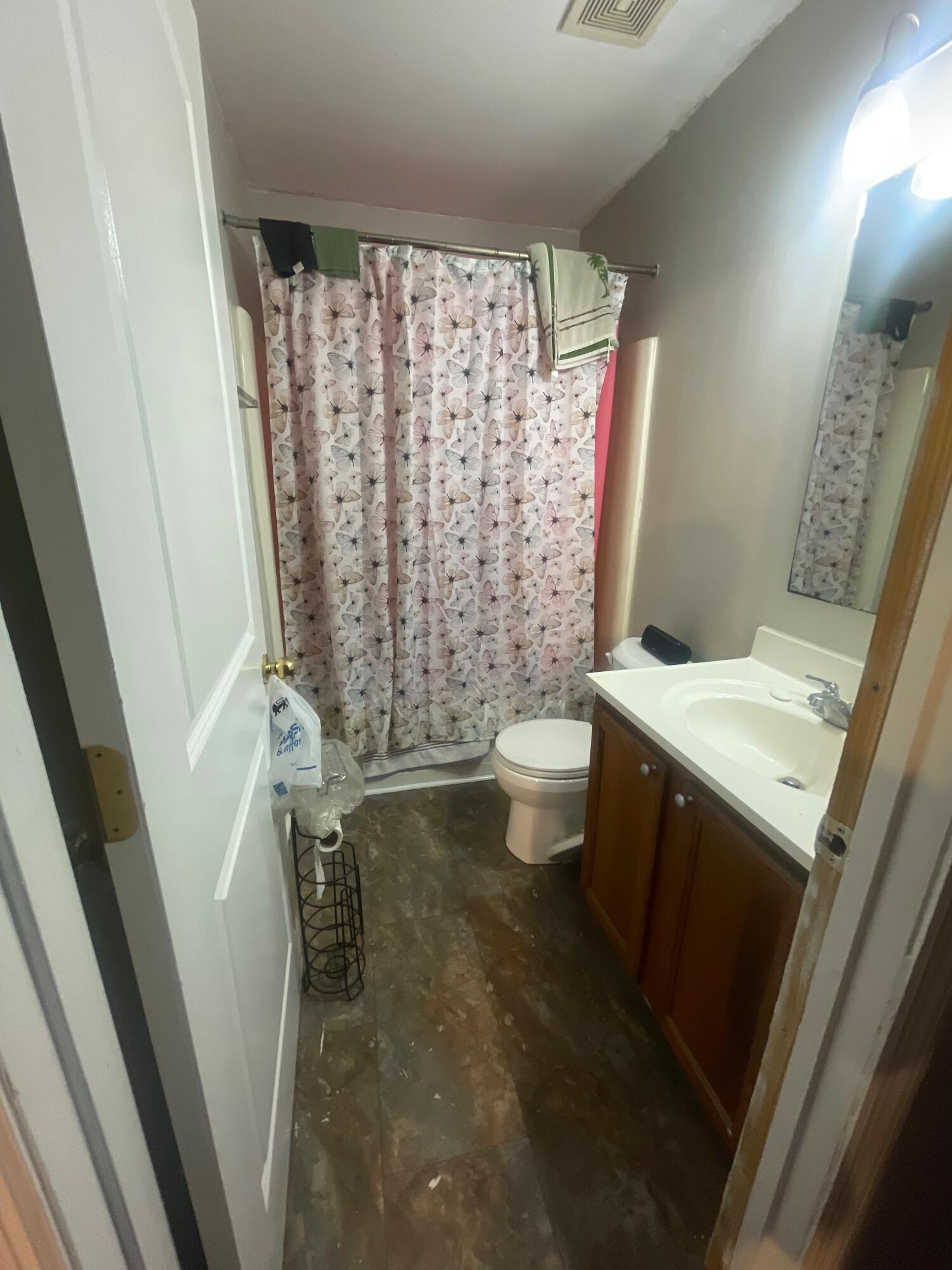 821 Temple Road, Unit B Ladson, SC 29456 - Photo 8 of 12 Temple pic 6