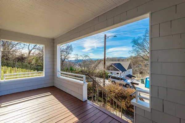 $1,950 | 516 Moonhollow Lane, Chattanooga, TN 37405