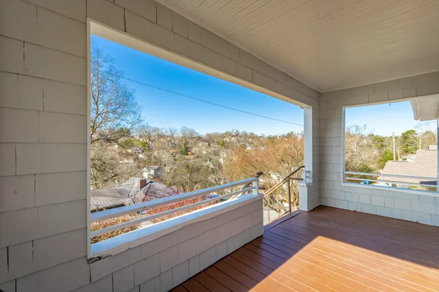 $2,100 | 516 Moonhollow Lane, Chattanooga, TN 37405