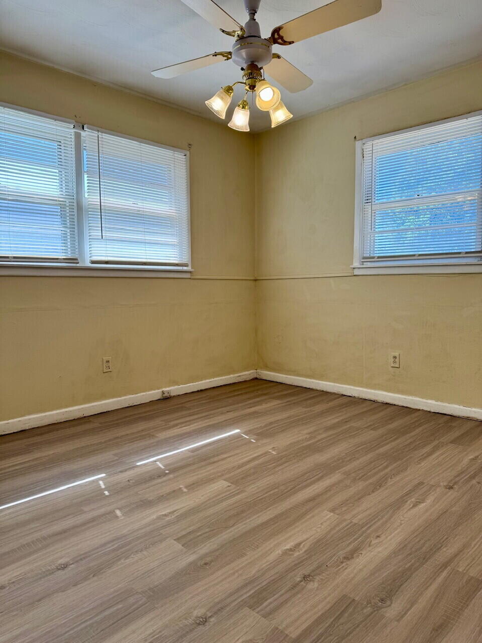 4103 30th Street Lubbock, TX 79410 - Photo 10 of 21 IMG_5564