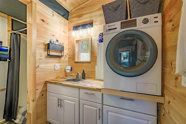 $325,000 | 301 Bushey Shore, Palermo, ME 04354