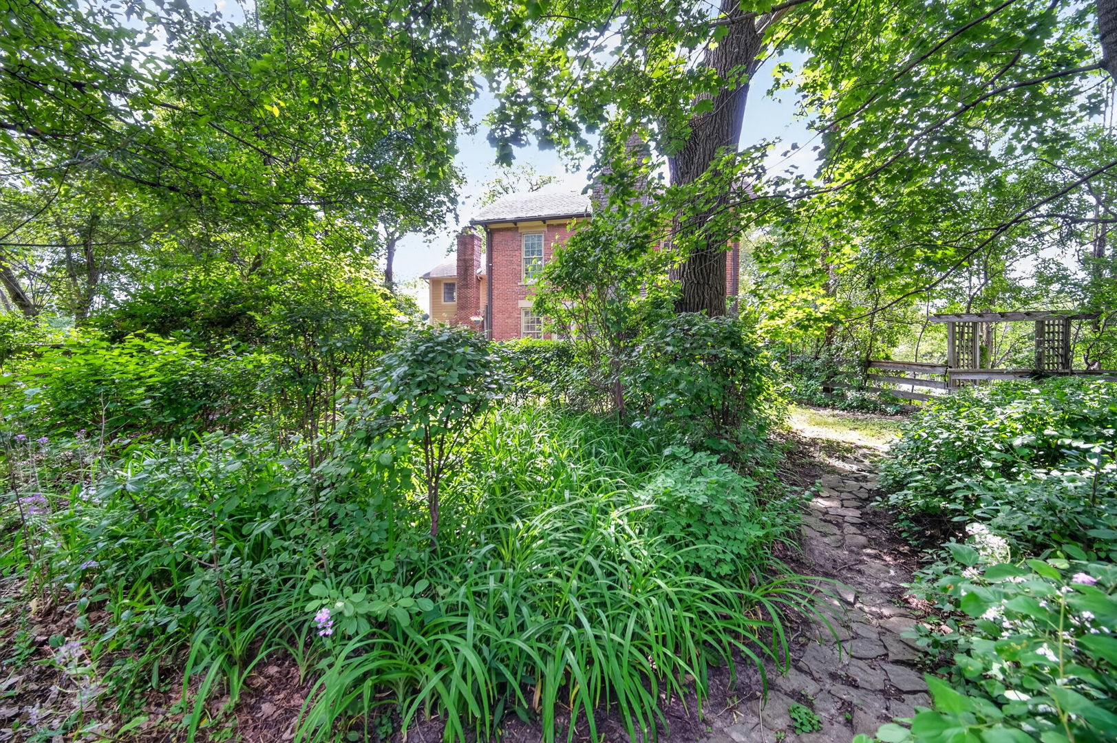 36W927 Red Gate Road St. Charles, IL 60175 - Photo 34 of 47