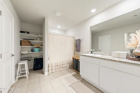 $235,000 | 205 Cane Run Court, Duson, LA 70529