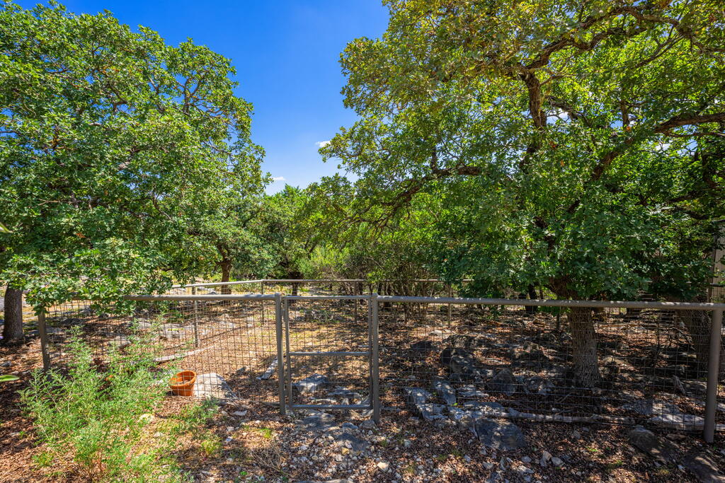 128 Ridge Road West Ingram, TX 78025 - Photo 28 of 36 Gallery Image 28
