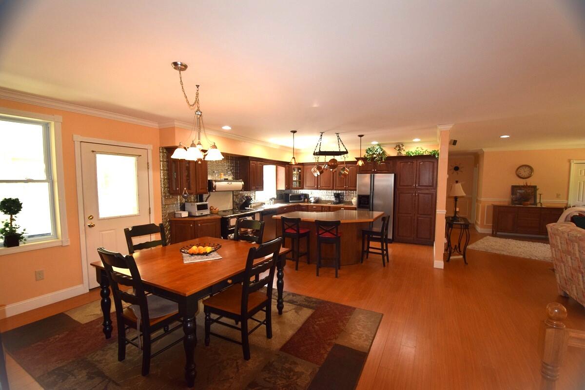 Open Concept Kitchen & Dining....
