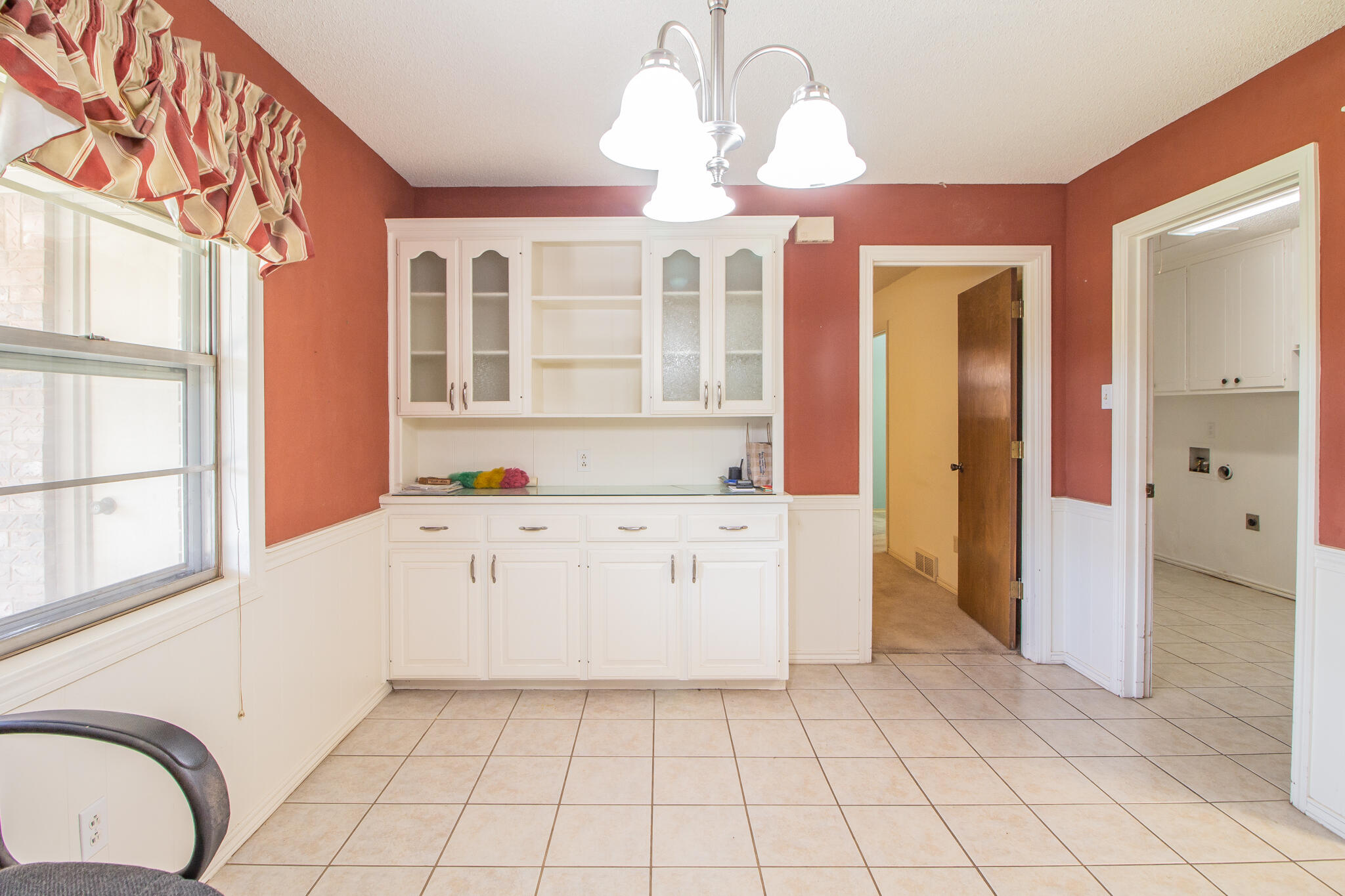 3813 57th Street Lubbock, TX 79413 - Photo 13 of 34 IMG_9377