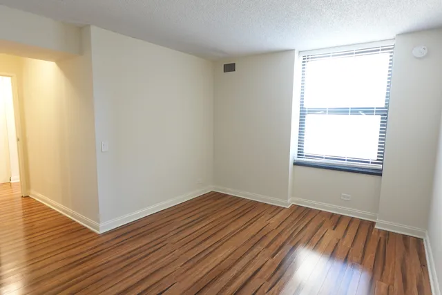 $225,000 | 3660 North Lake Shore Drive, Unit 1107, Chicago, IL 60613