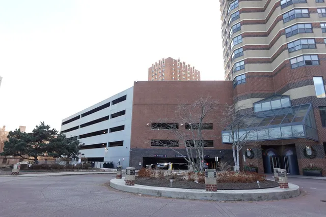 $225,000 | 3660 North Lake Shore Drive, Unit 1107, Chicago, IL 60613