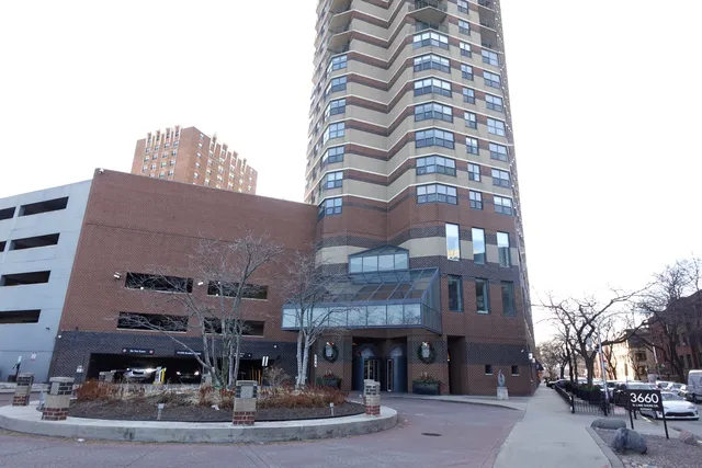 $225,000 | 3660 North Lake Shore Drive, Unit 1107, Chicago, IL 60613