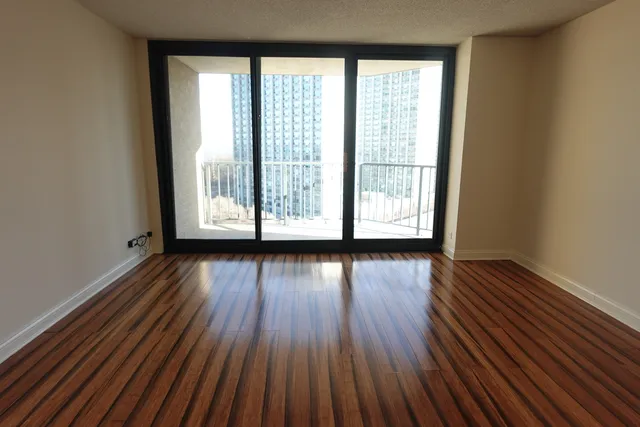 $225,000 | 3660 North Lake Shore Drive, Unit 1107, Chicago, IL 60613