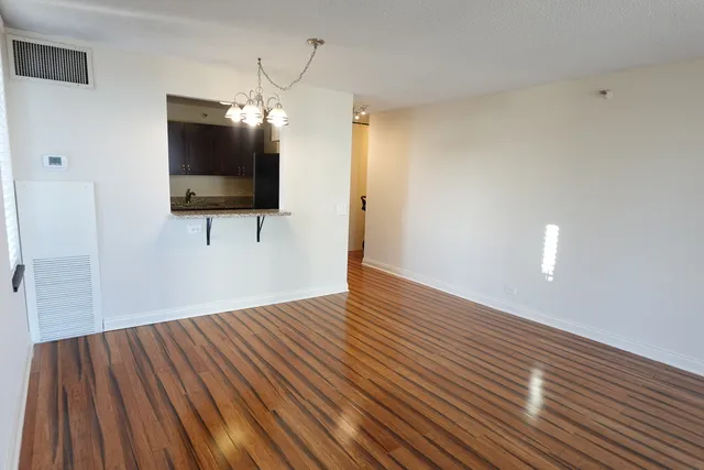 $225,000 | 3660 North Lake Shore Drive, Unit 1107, Chicago, IL 60613