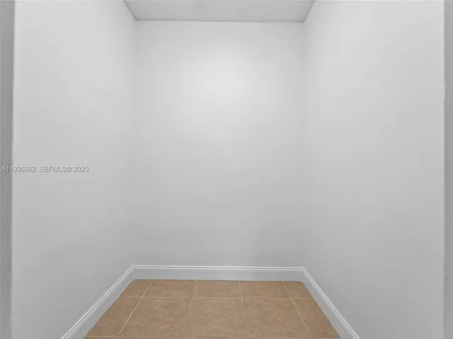 $220,000 | 720 Cypress Lane, Unit F9, Deerfield Beach, FL 33064