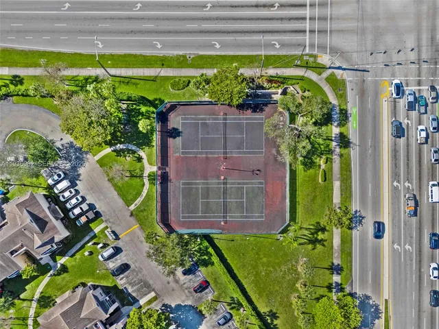 $220,000 | 720 Cypress Lane, Unit F9, Deerfield Beach, FL 33064