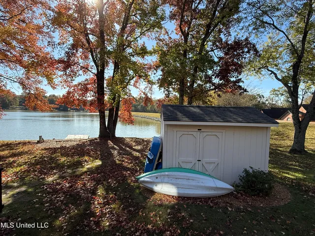 $2,500 | 1327 Fox Chase Drive, Southaven, MS 38671