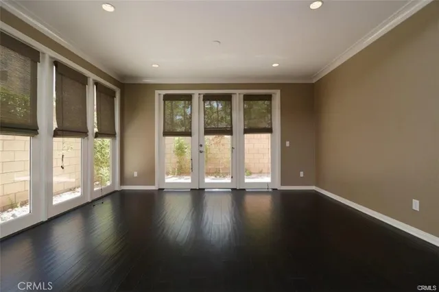 $5,200 | 308 Bronze, Irvine, CA 92618