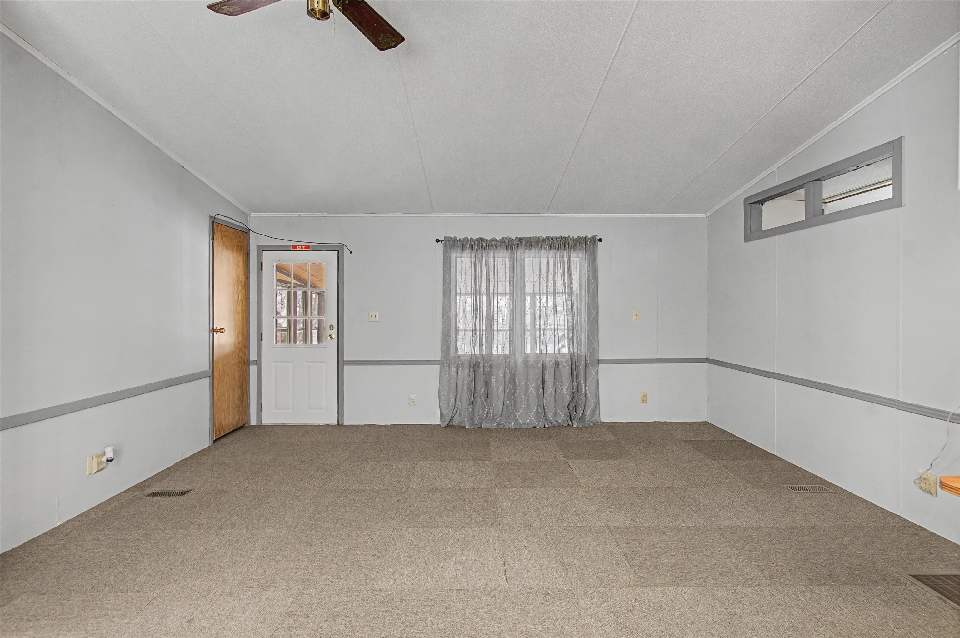 48 Maple Street Swanton, VT 05488 - Photo 11 of 33