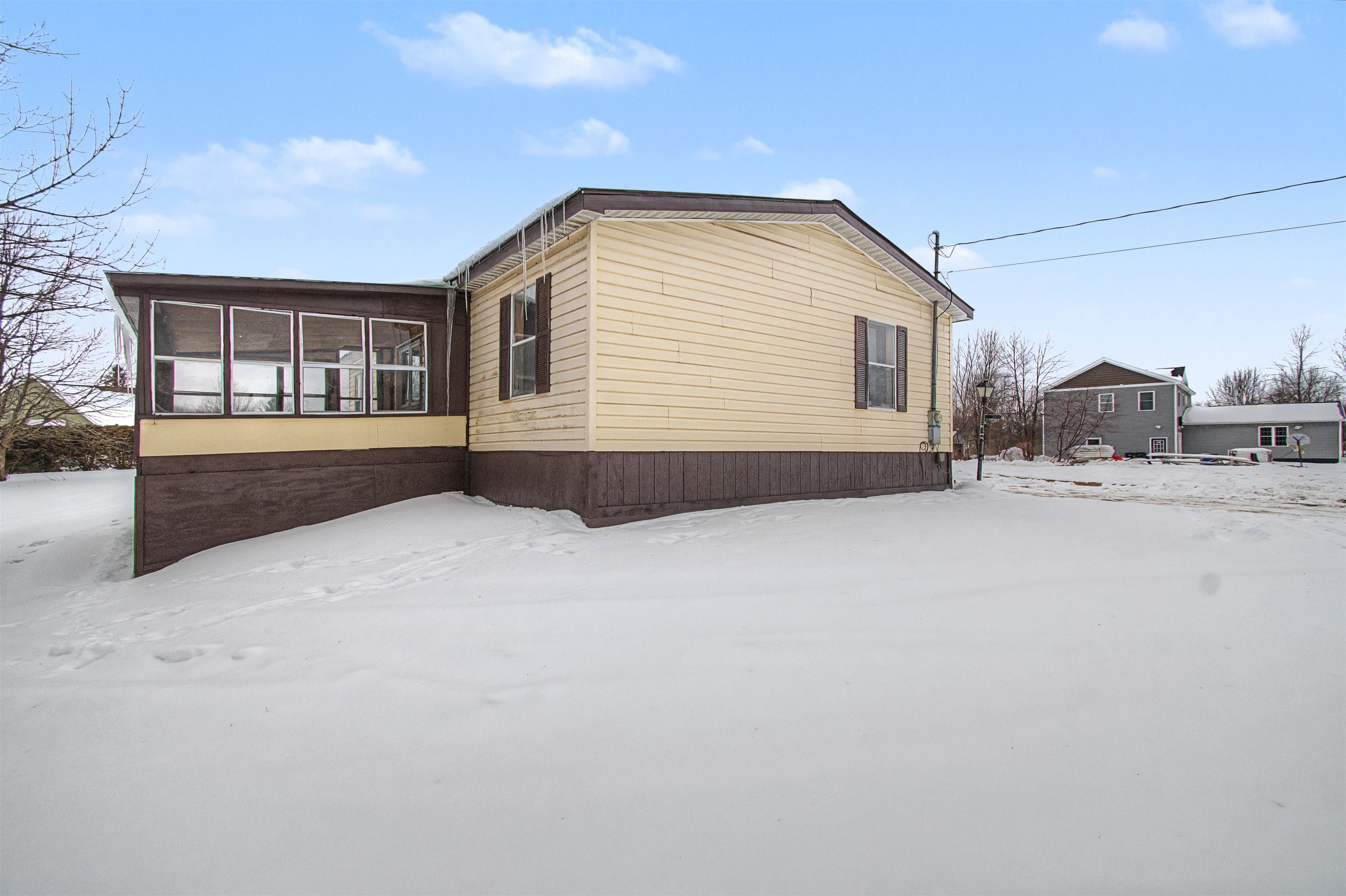 48 Maple Street Swanton, VT 05488 - Photo 2 of 33