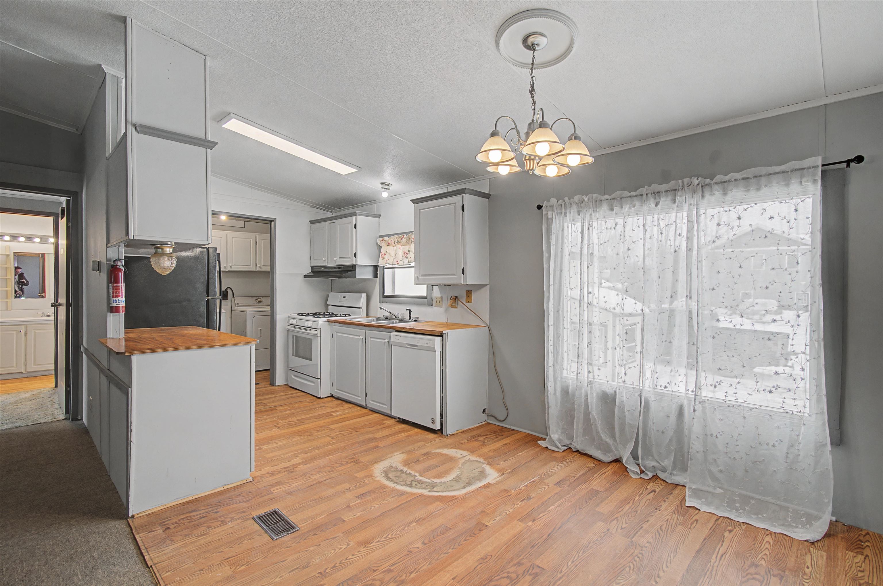 48 Maple Street Swanton, VT 05488 - Photo 10 of 33